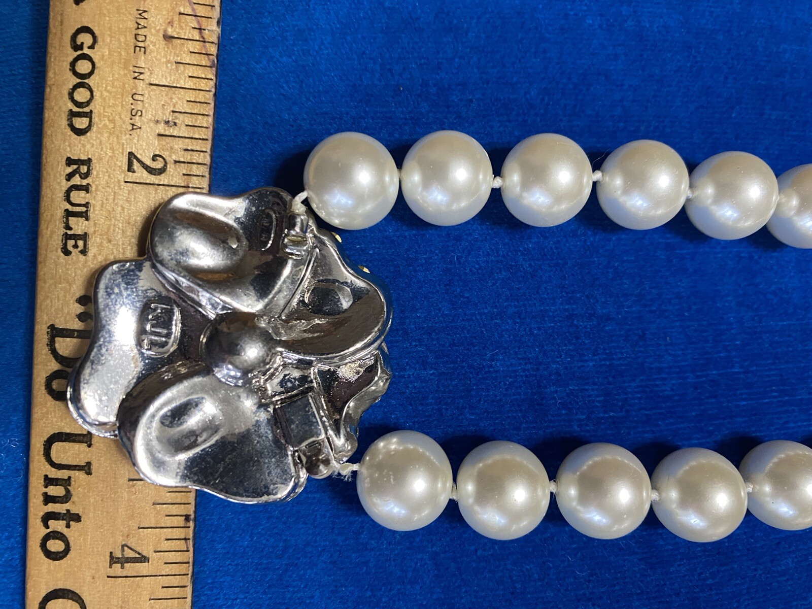 Vintage Signed KJL Large Pearl Necklace Choker With Rhinestone Flower Rose Clasp