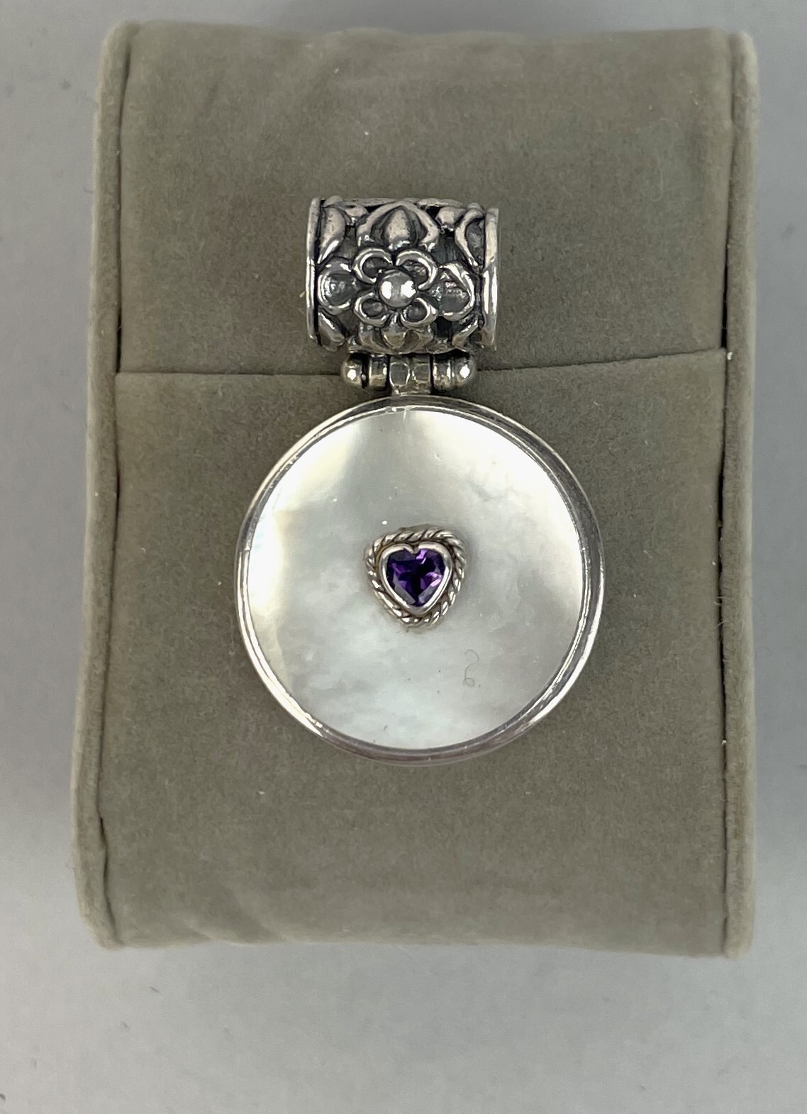 925 Sterling Silver Mother-of-Pearl & Red Garnet heart Gem Pendant enhancer MOP