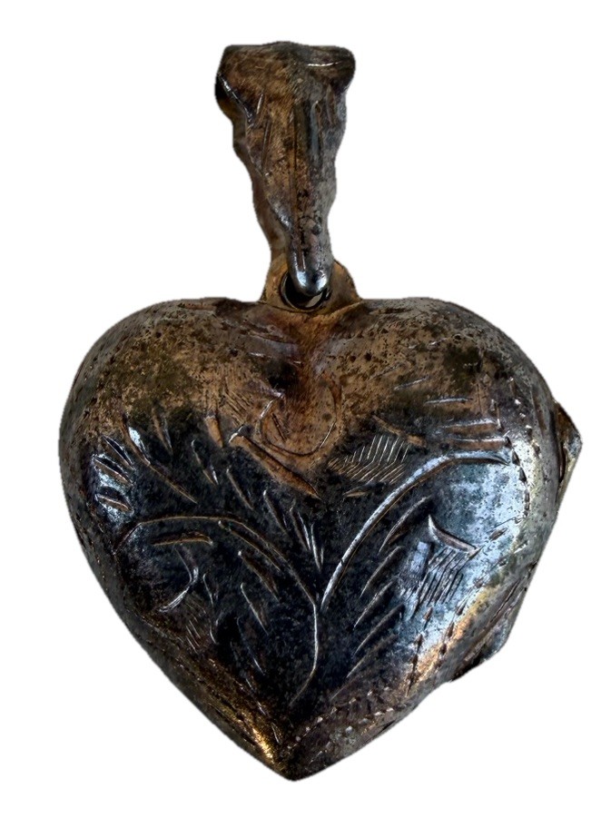 Vintage IBB Sterling Silver Puffy Heart Locket Pendant 925 Scroll England