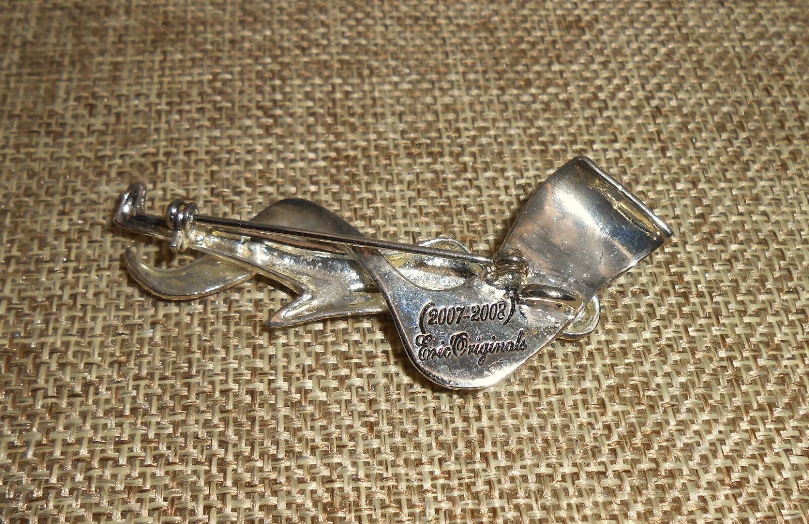 ERIC ORIGINALS Signed 2007 – 2008 Music Theme Person Brooch Pin Silver-tone A503