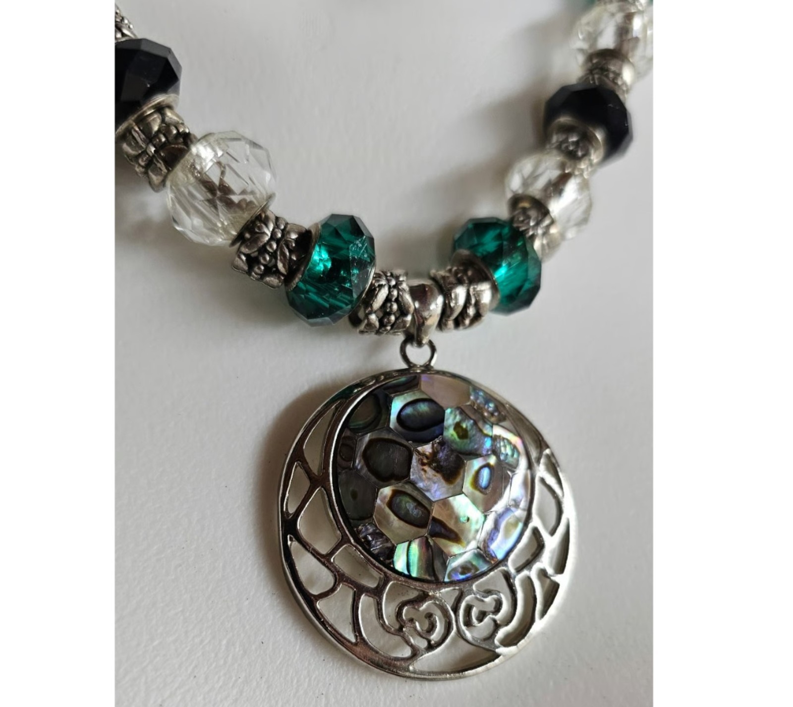 Vintage Silver Tone Green Crackle Bead Abalone Mosaic Pendant Necklace