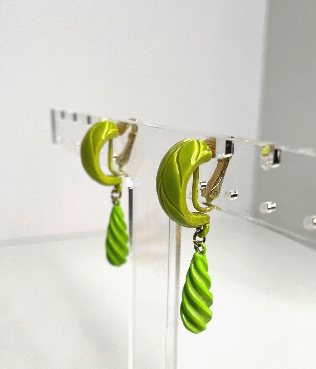 1960’s MCM Lime Green & Olive Enamel Drop Clip Earrings Vintage