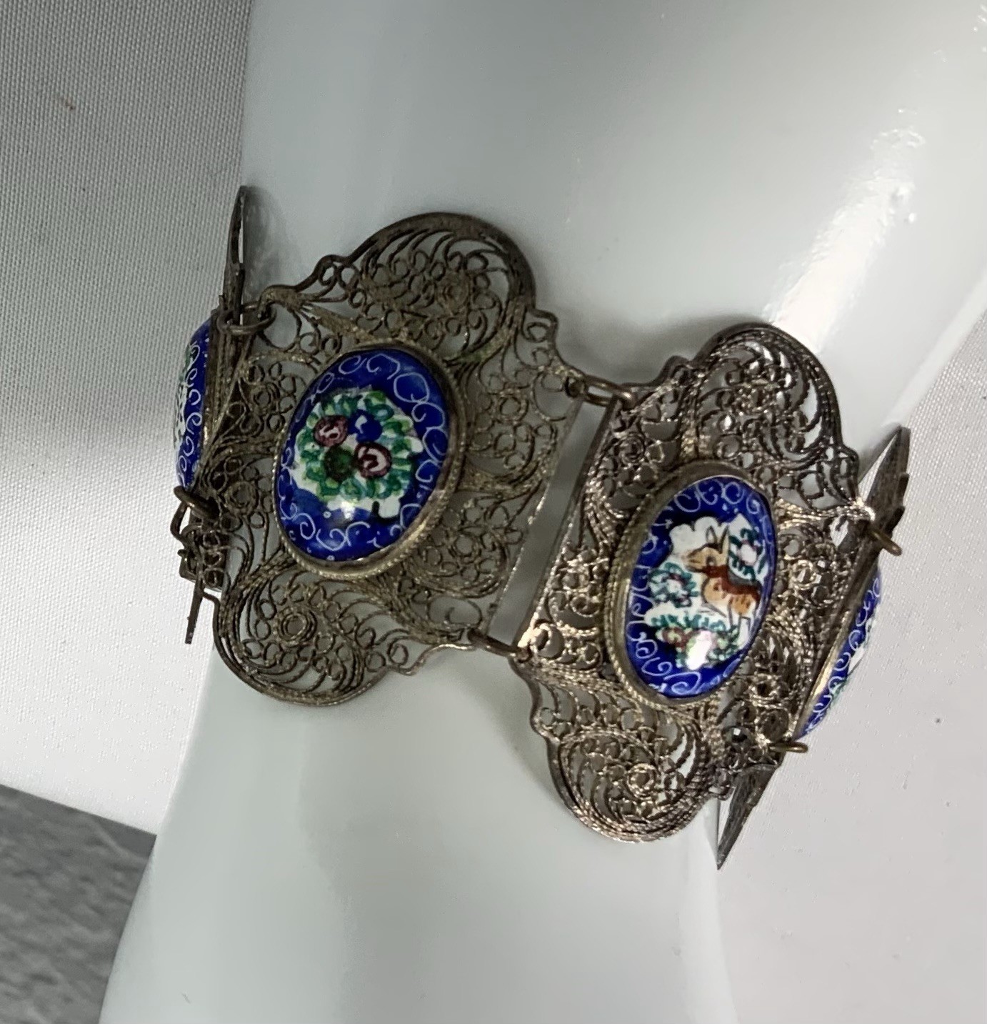 Vintage Chinese Silver Intricate Filigree Enamel Animals Plaques Story Bracelet