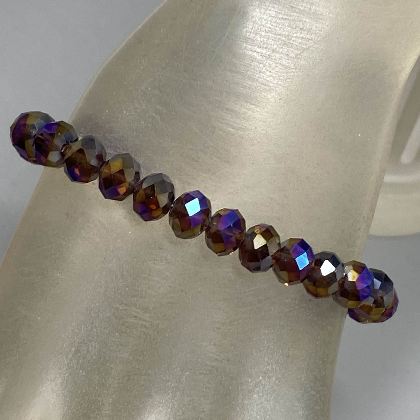 Purple Glass Beaded Bracelet Stretch AB Coated Peacock Oil Slick Faceted 7″