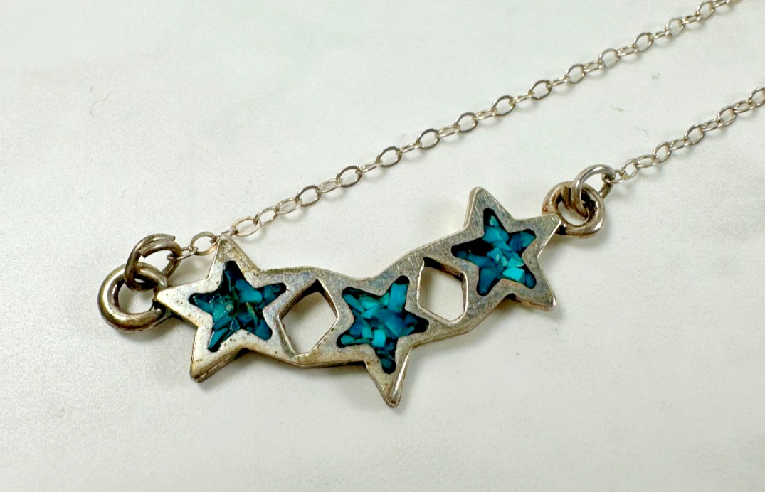Sterling Silver Southwest Necklace – 3 Stars with Turquoise Chip Inlay – 14″
