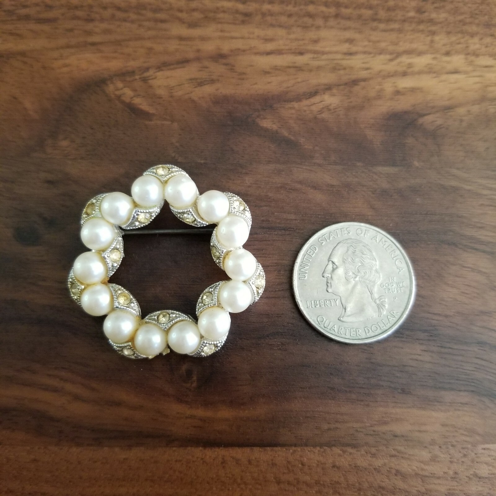 Vintage Silver Tone Circle of Faux Pearls & Rhinestones Brooch Pin 1.53″