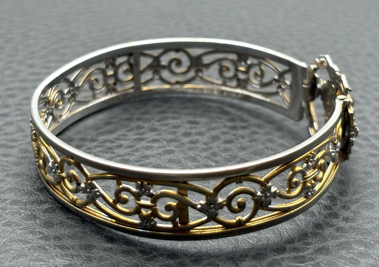 VTG Art Deco Hinge Clasp Bangle Bracelet Faux Citrine White Mfg Co Providence RI