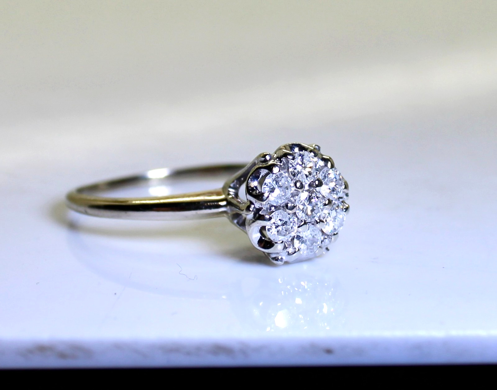 Beautiful Vintage Ladies 10K White Gold .35 Ctw Diamond Cluster Ring, 1/3+