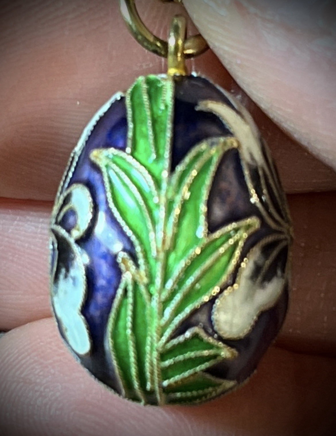 Vintage white purple green cloisonné egg pendant Necklace s925 sterling silver