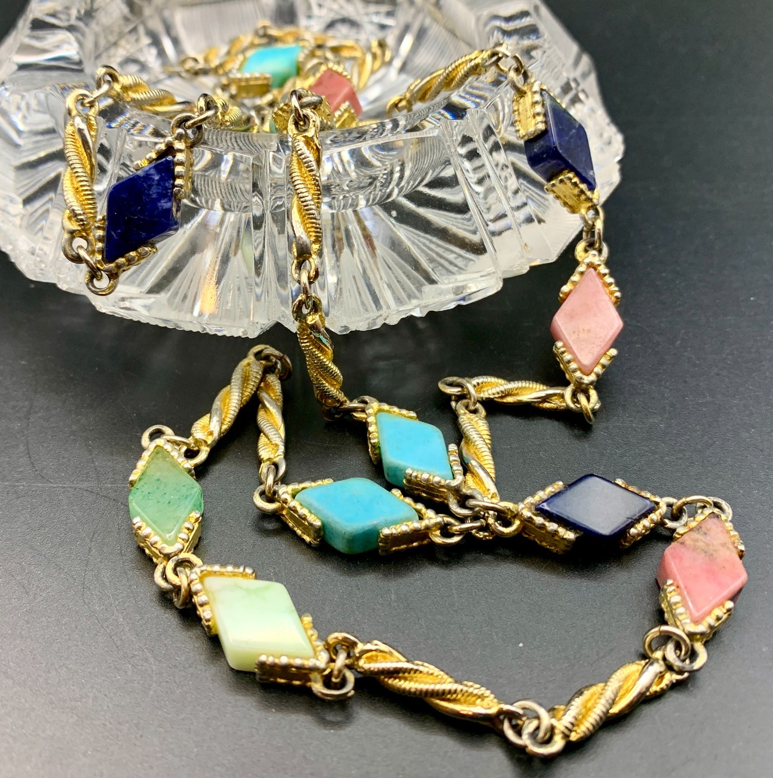 Multi Gemstones Necklace Gold Tone Station Lapis Rhodonite Twisted Bar Link Vtg
