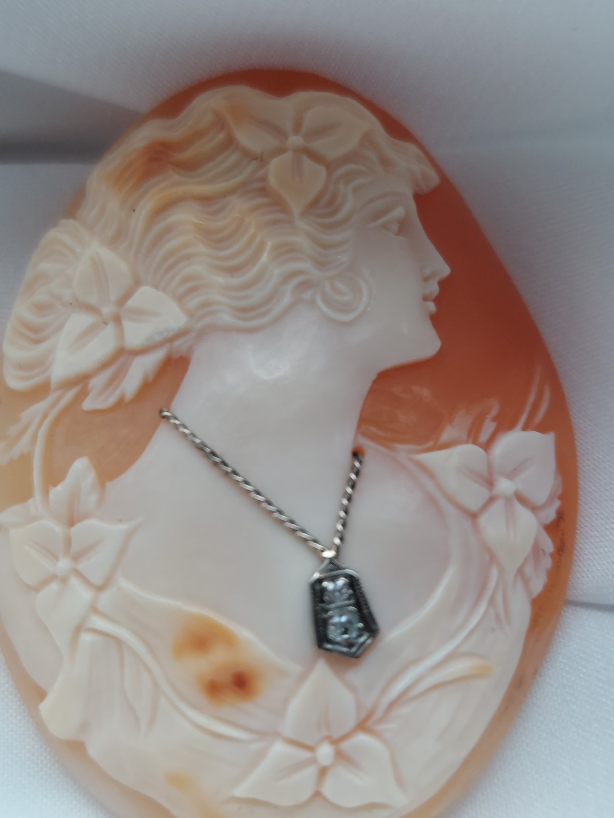 Antique Carved Shell Cameo Pin w/ Diamond Necklace Unmounted 2″ x 1.5″ 12. 7Grms
