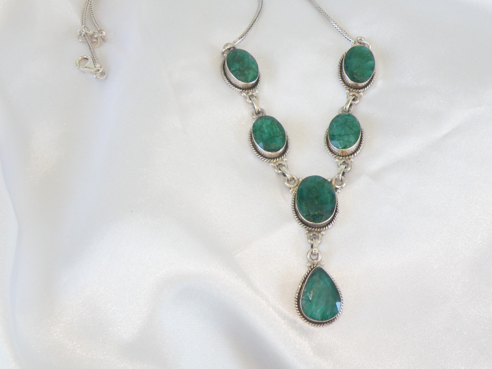 Vintage Sterling Silver 925 Large Natural Raw Emerald Statement Necklace 19″