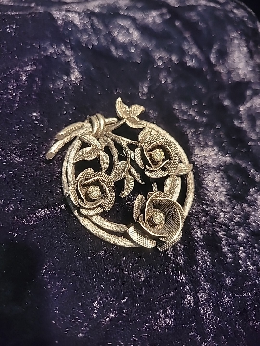 Vintage Womens Brooch Pin Gun Metal Floral Jewelry Costume