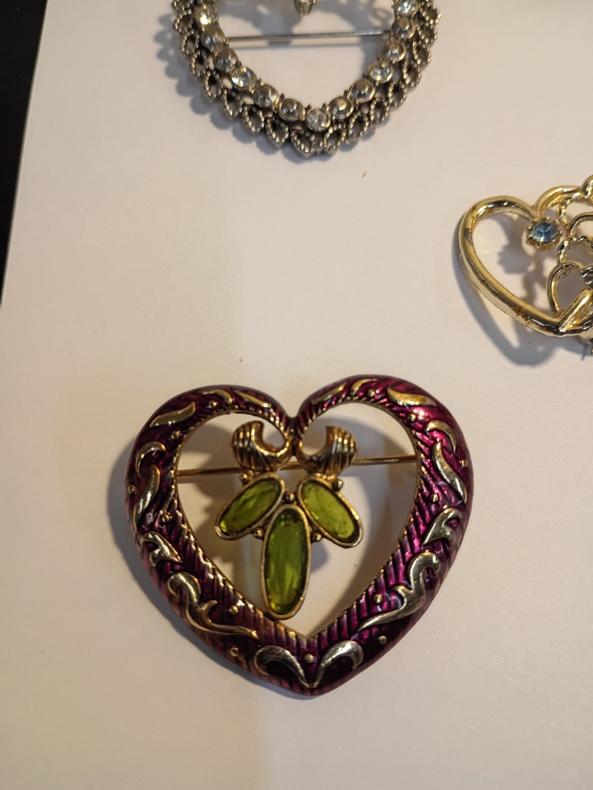 Women’s Heart Brooches ! Mixed Lot (13pc) Enamel Rhinestone Gold/Silver