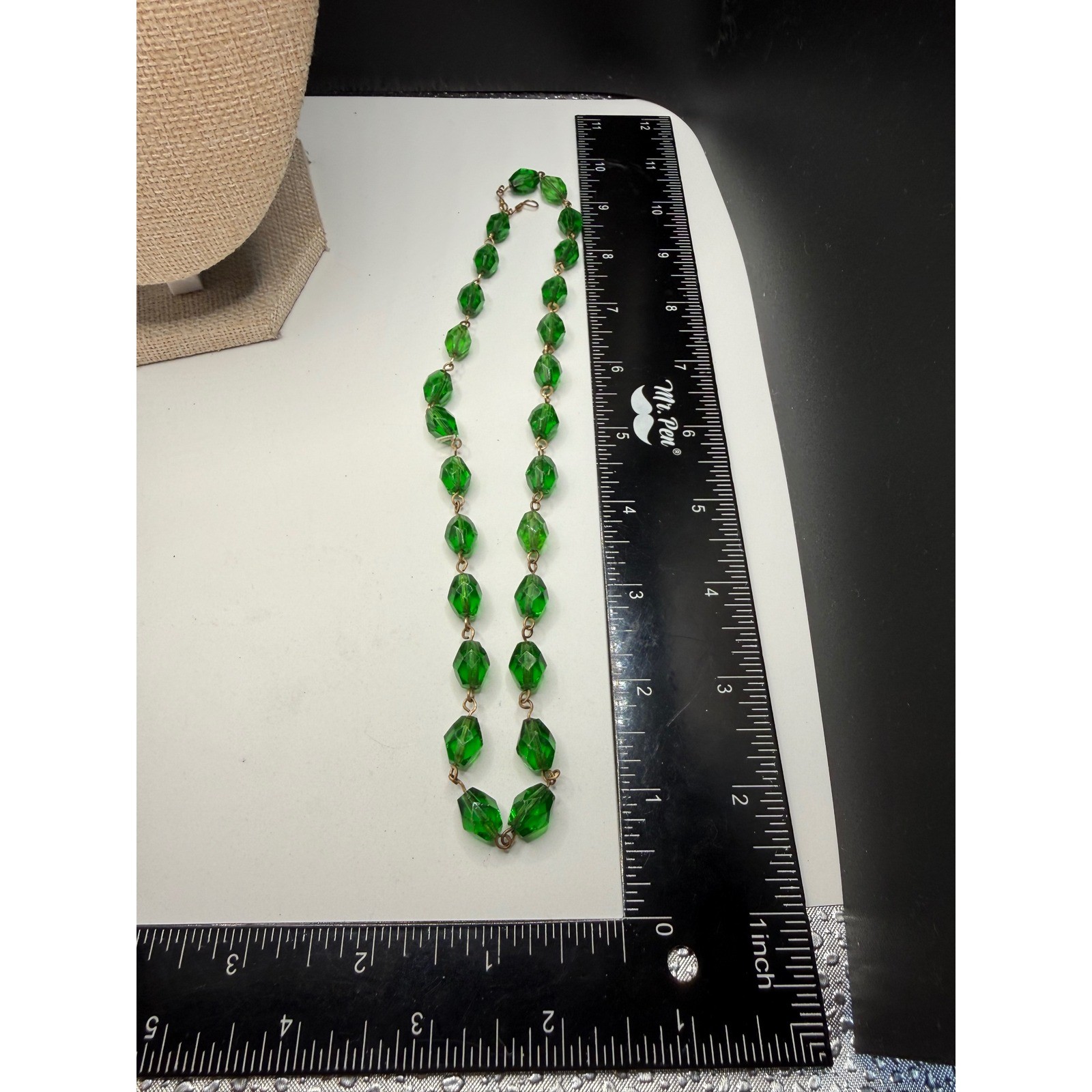 Vintage Emerald Green Faceted Glass Bead Necklace Wire Wrapped Link 22 Inch