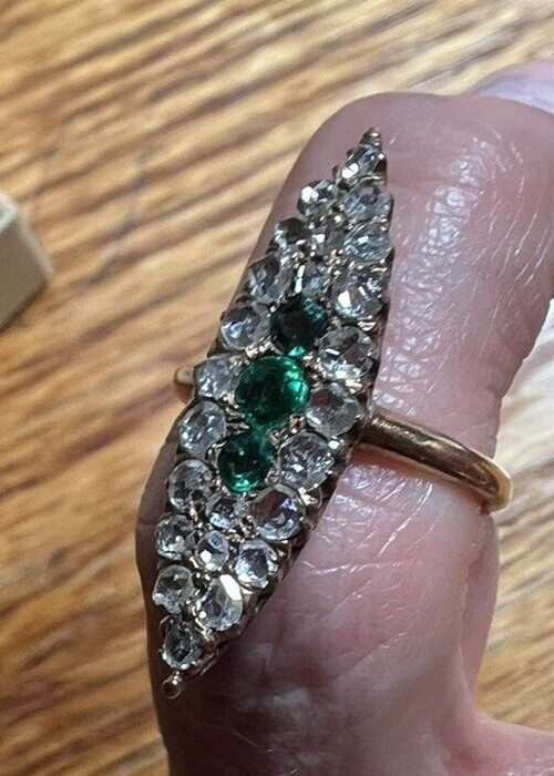 Stunning Antique Victorian Emerald & Rose Cut Diamond Ring