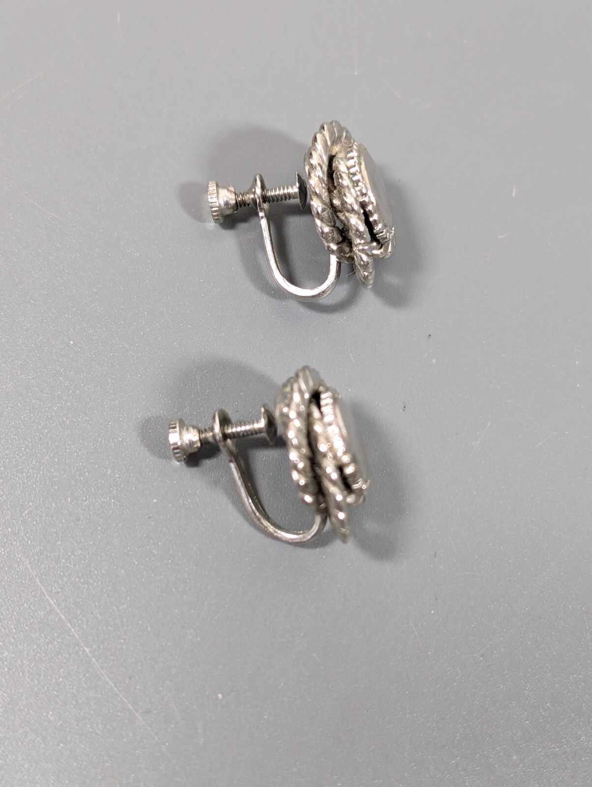 Vintage Silver Tone Round Love Knot Screw Back Earrings Clip On