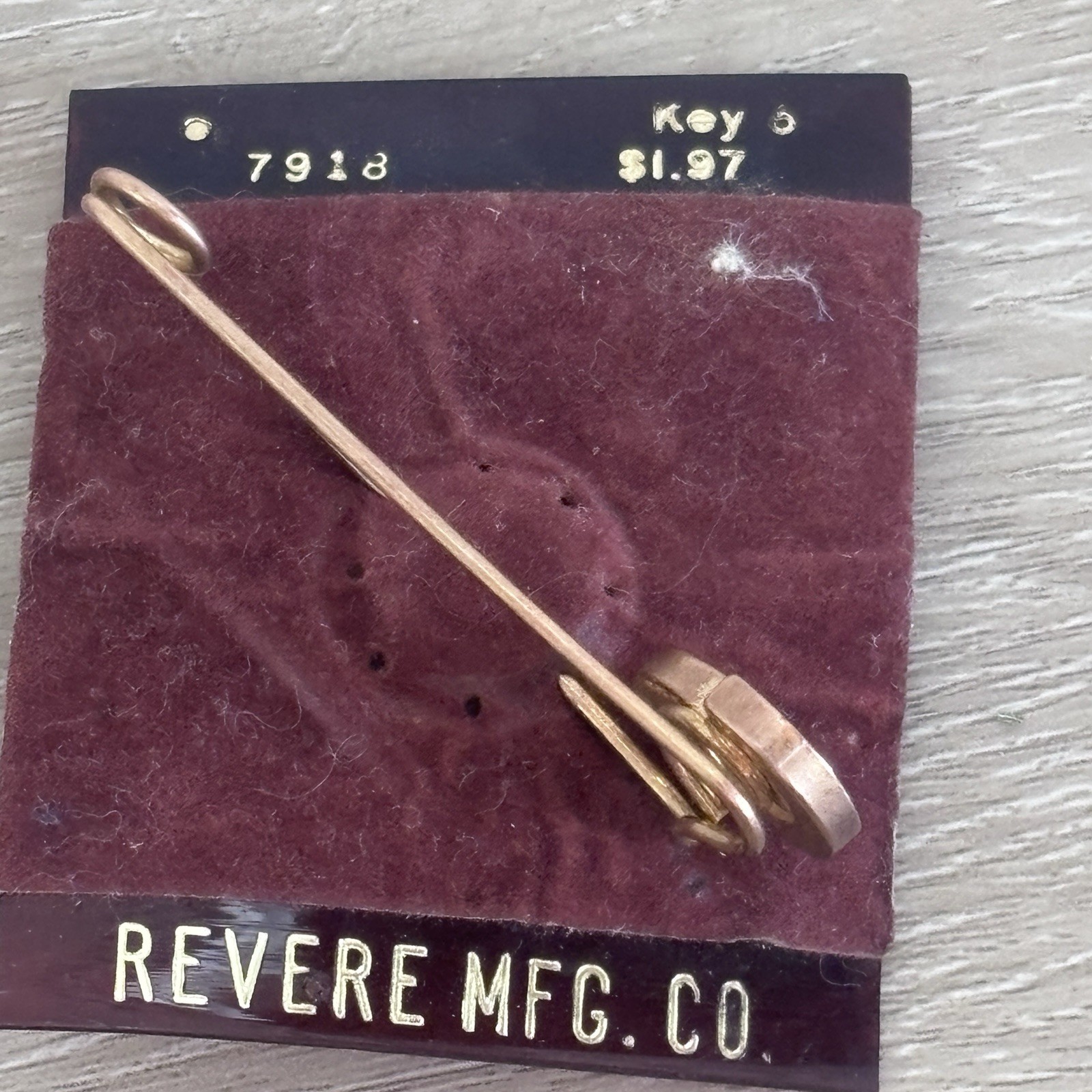 VTG Revere Mfg Co Pin Brooch Original Card Key 6 Style Gold Tone Costume Jewelry