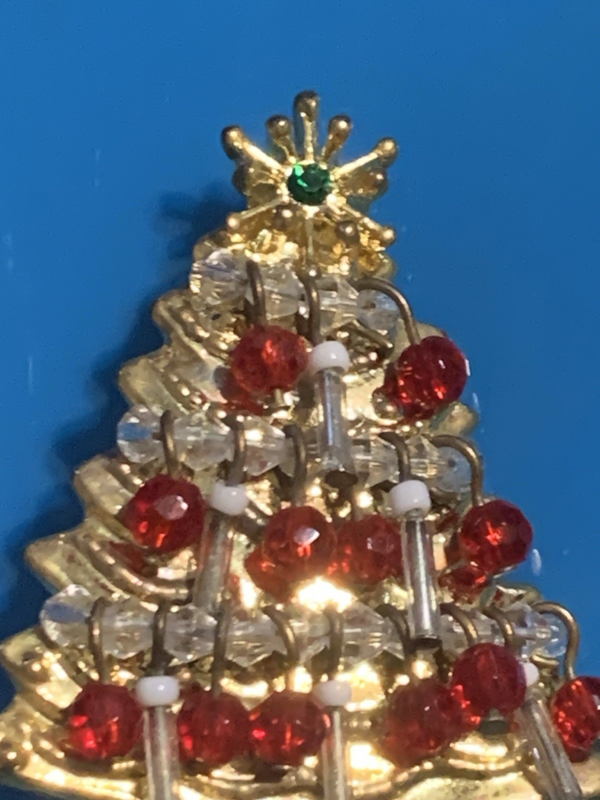Vintage Collectible KC Marked Christmas Tree Pin Brooch Dangle Beads Presents