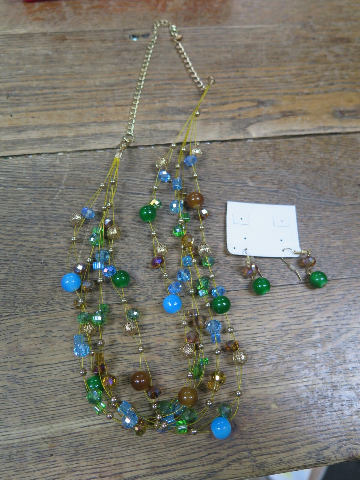 VINTAGE Multi Strand Beads Jeweled Wire Wrap Flexible Necklace 20″ W/ Earrings