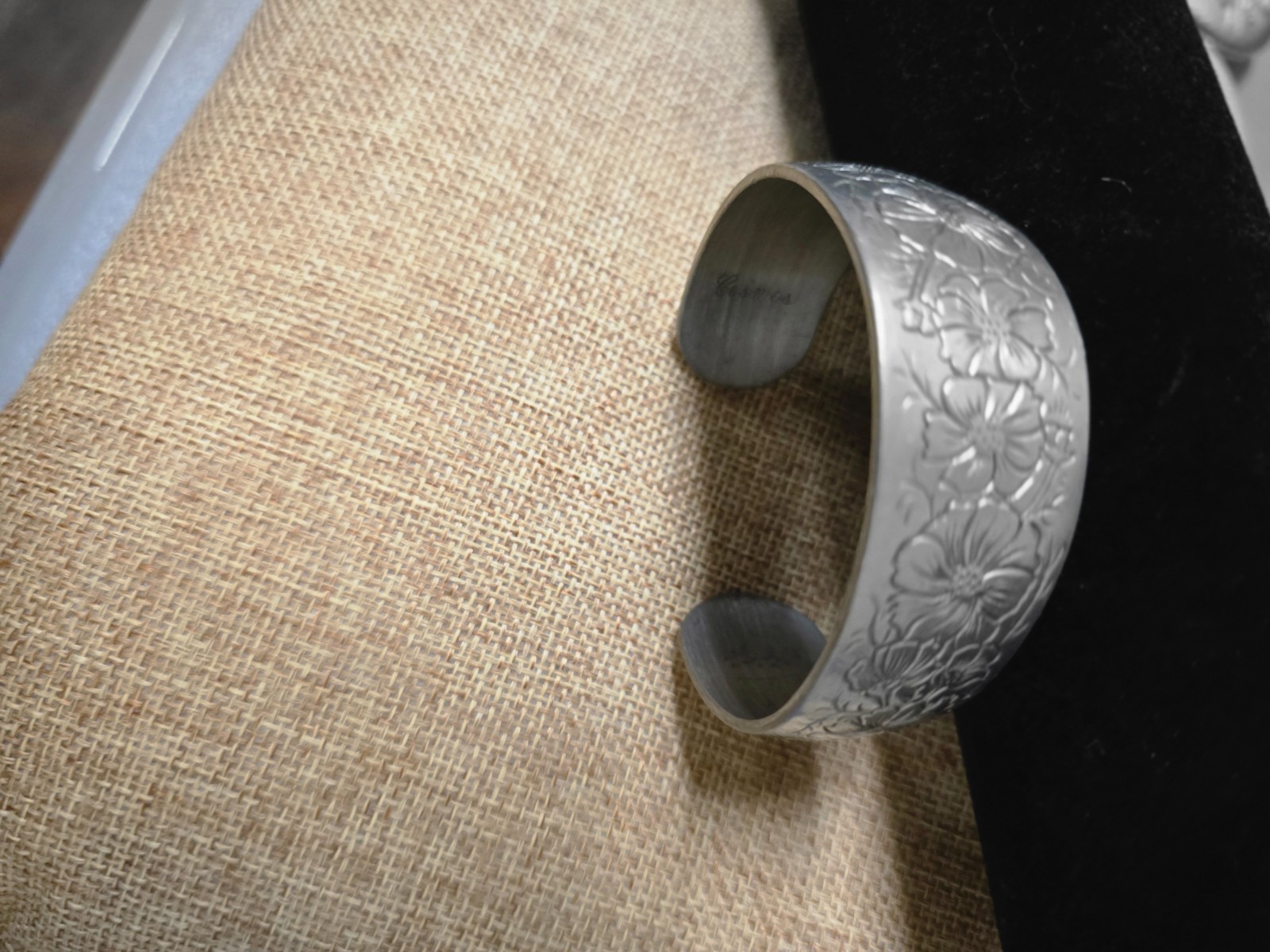 SALISBURY PEWTER “COSMOS” BRACELET