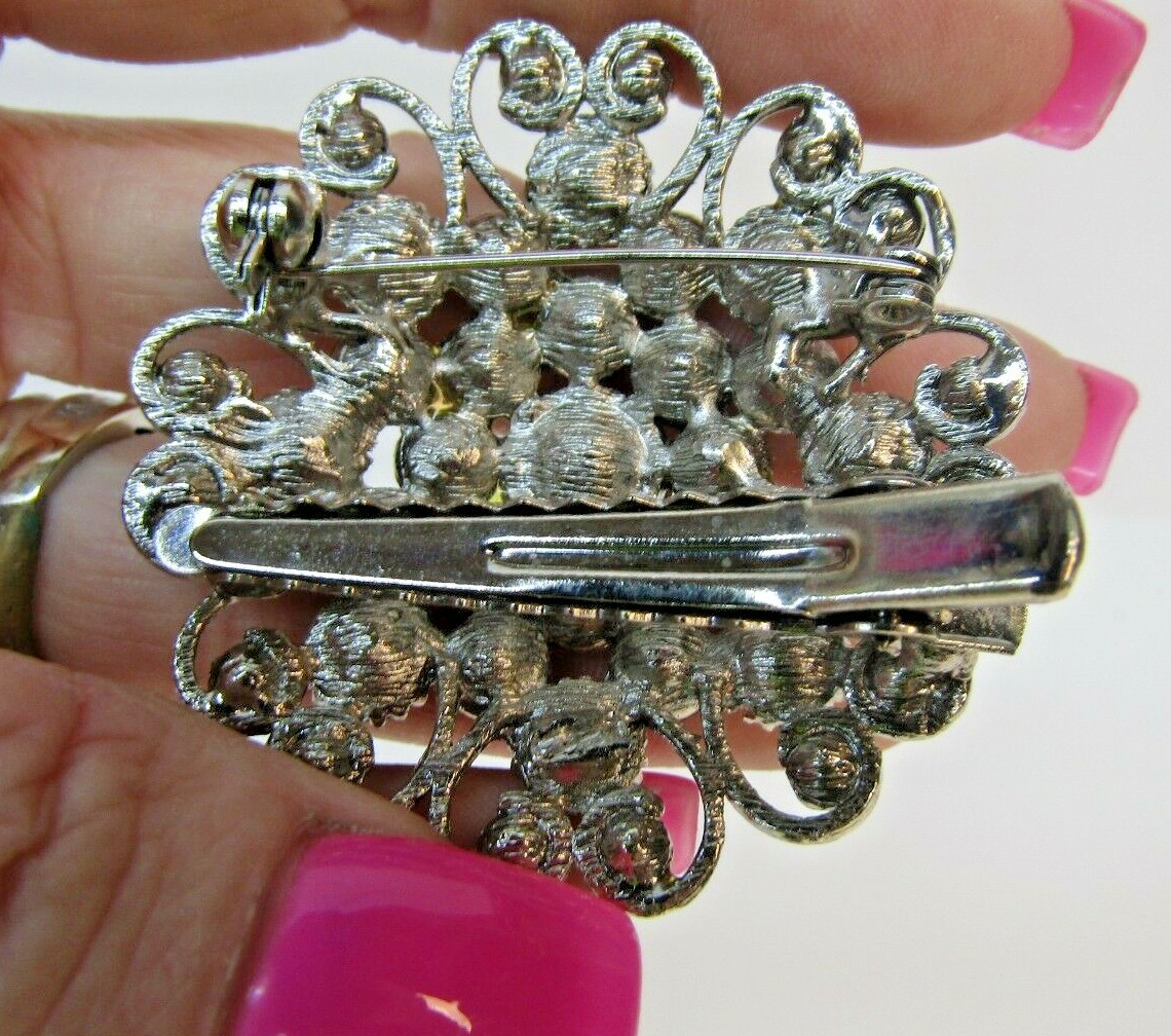 VTG Rhinestone Flower Cluster Purple Blue Tones Brooch/Hair Pin