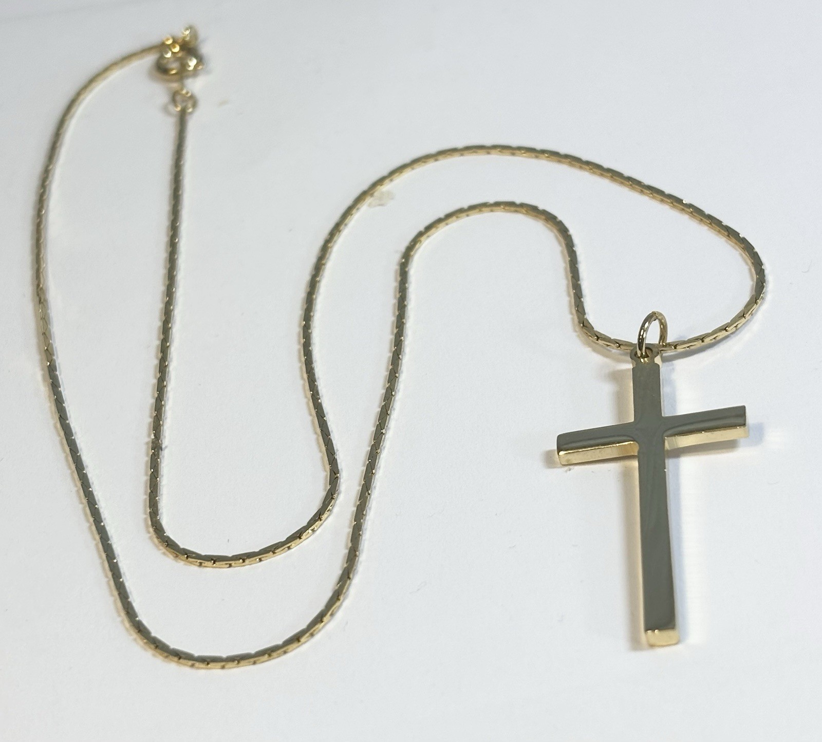 Vintage New Old Stock Yellow Gold Plate Cross Necklace 18” 3/4” x 1 1/2”