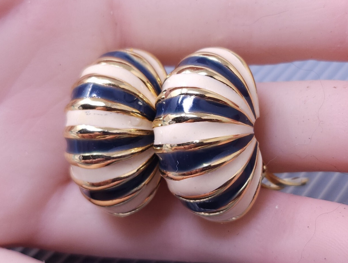 Vintage Gay Boyer Gold Tone Blue Enamel Hoop Clip on Earrings