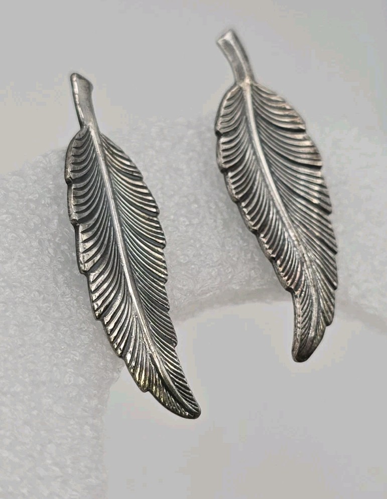 Vintage Silver Tone Bird Feather KIM Signed Etched Hippy Screw Back Boho Earring