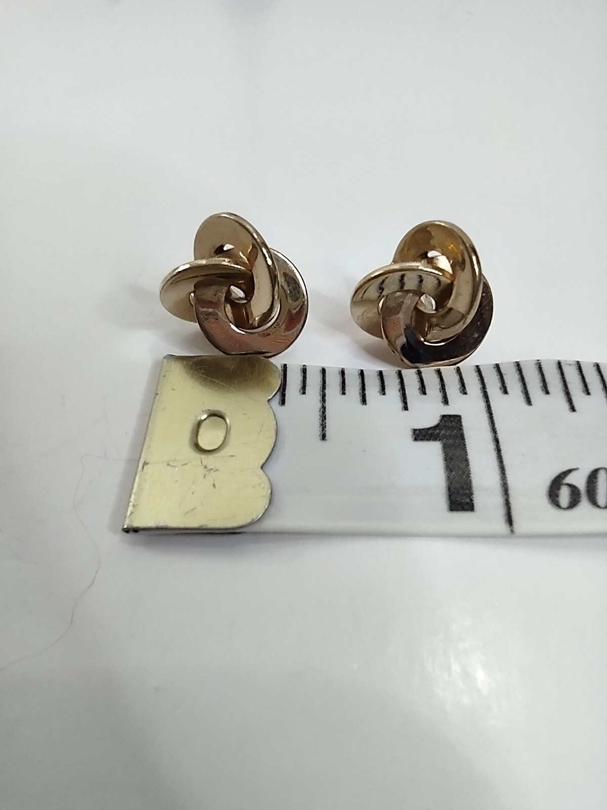 Vintage Gold Tone Knots Earrings Dainty Entwined Rings No Backs Bent Posts