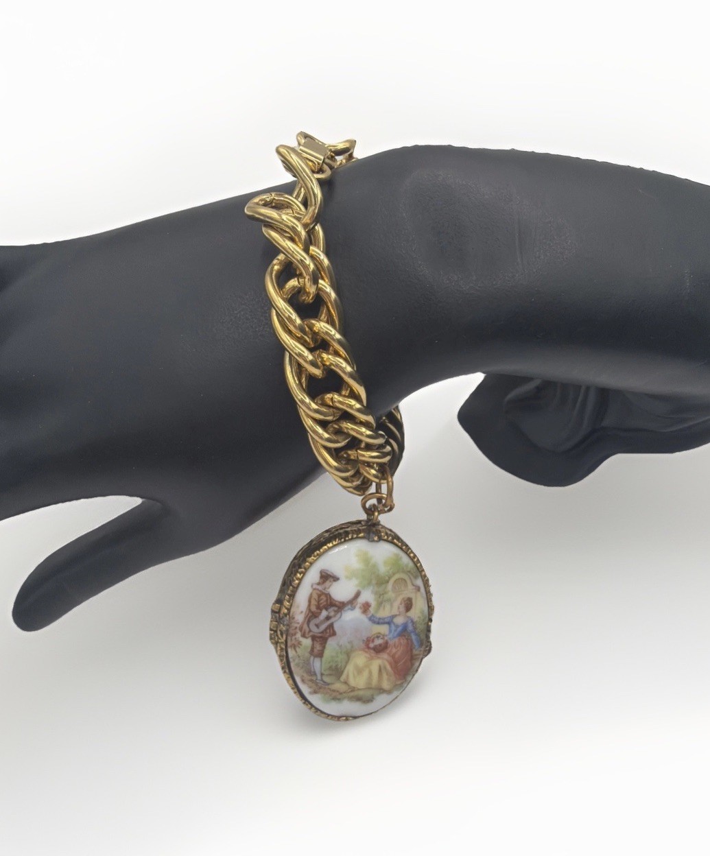 Vintage Mary Chess Gold‑Tone Locket Bracelet Collectable Perfume Jewelry