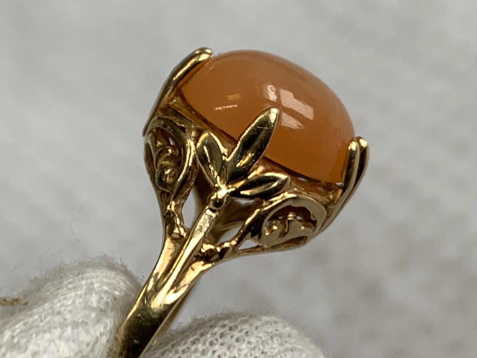 Vtg 10K Yellow Gold Ring 2.82g Fine Jewelry Size 7 Band Peach Color Stone *READ*