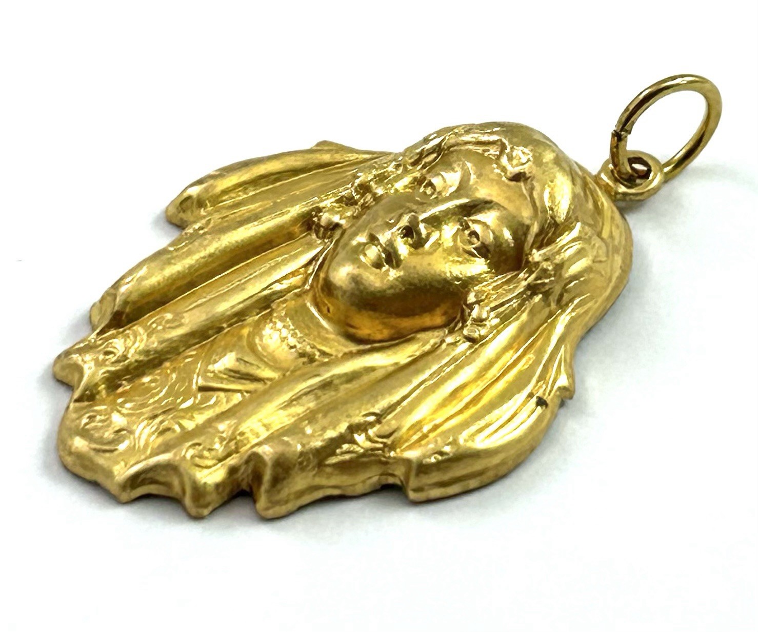Vintage Charm Art Deco Style Woman Pendant Brass Metal Stamping Vintage Jewelry
