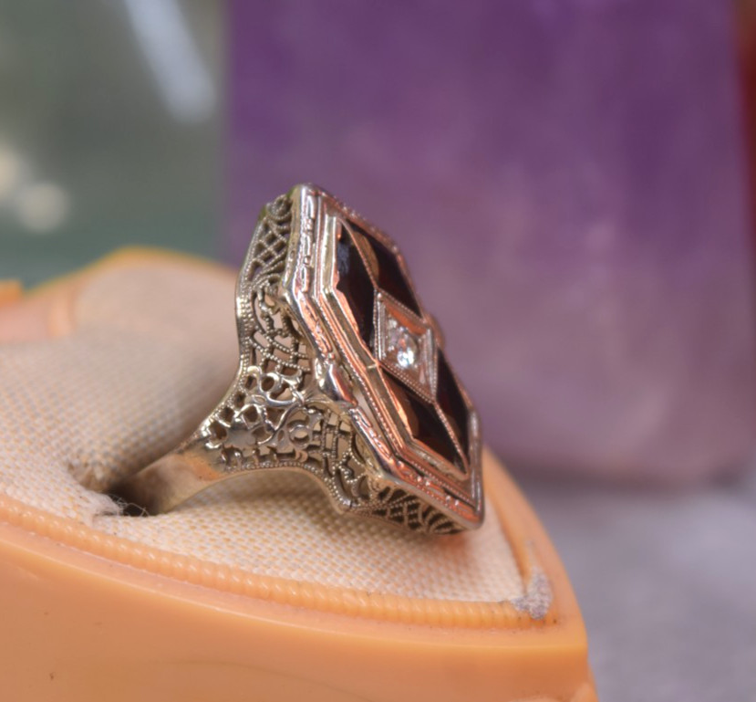 Antique Art Deco 14K White Gold Filigree Black Onyx Diamond Ring sz