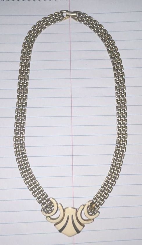 Vintage Trifari Gold Tone Mesh Chain Necklace with Cream Enamel Pendant