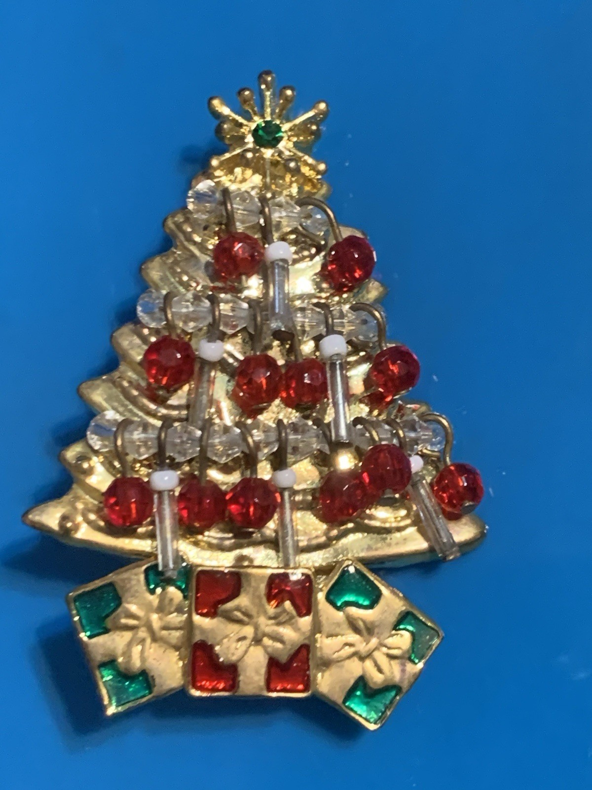 Vintage Collectible KC Marked Christmas Tree Pin Brooch Dangle Beads Presents