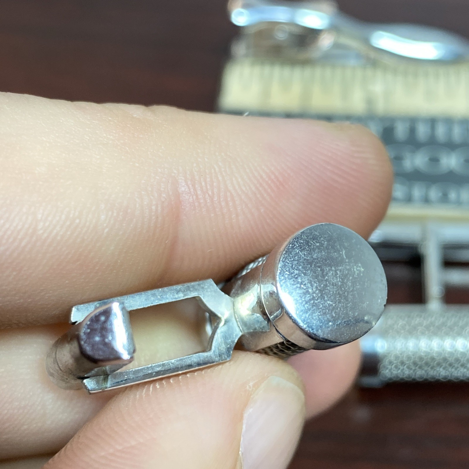 Vtg Round MESH Swank Cuff Links Tie Clip Bar Set (LOOKS LIKE A RETRO MICROPHONE)