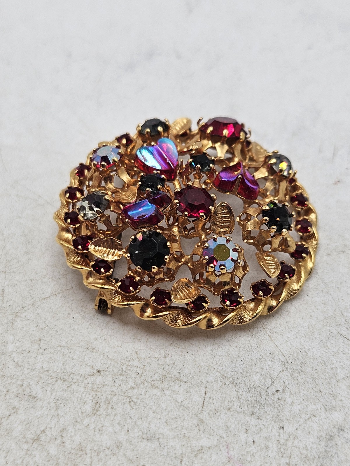 Vintage Austrian Crystal And Rhinestone Goldtone Brooch.