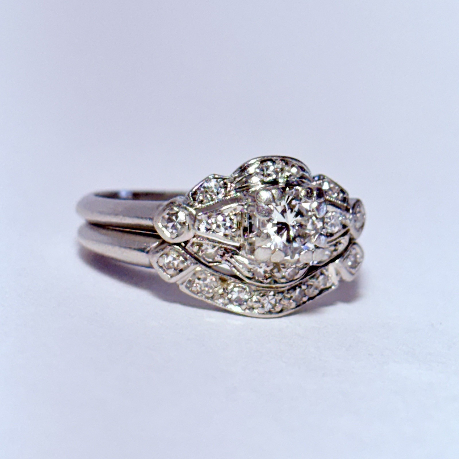 Art Deco Platinum 0.25ct Diamond 0.10ctw Accents Size 7.5 Wedding Ring Set 6.8g