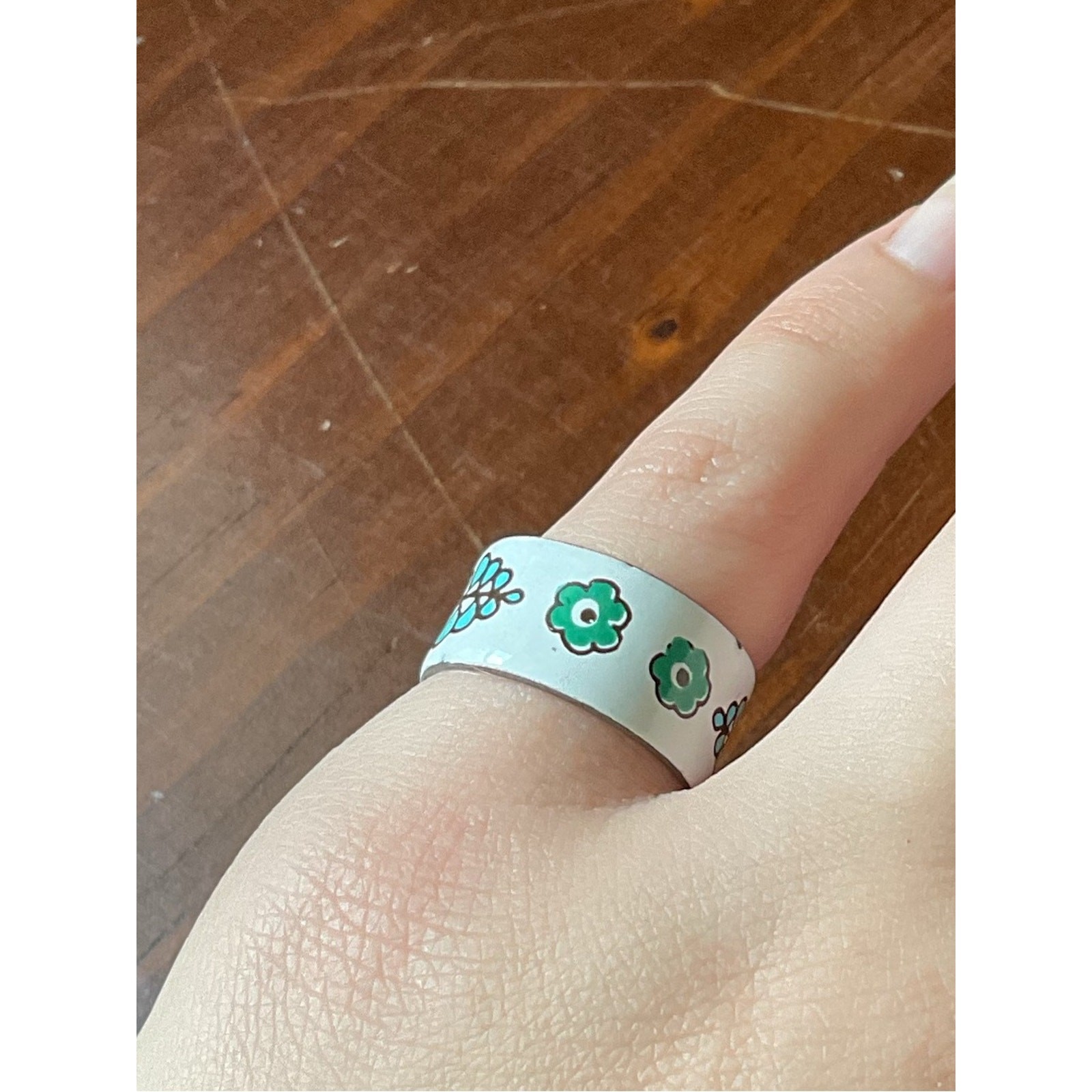 Vintage Mexican Ceramic Hand Painted Floral Ring Size 7 Blue Green White Flaw