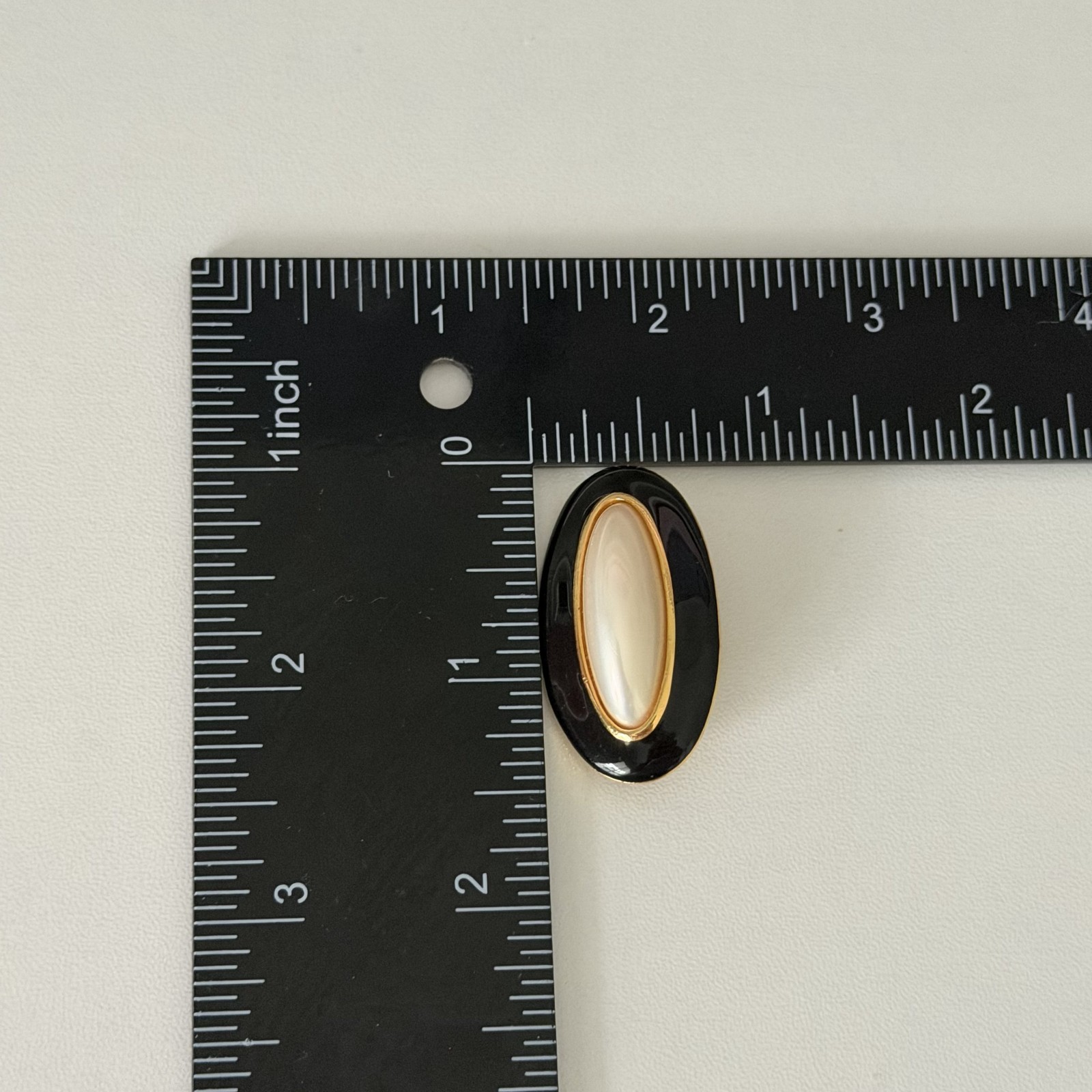 Vintage 1980s Black Enamel Gold Tone Faux Pearl Cabochon Oval Brooch Pin