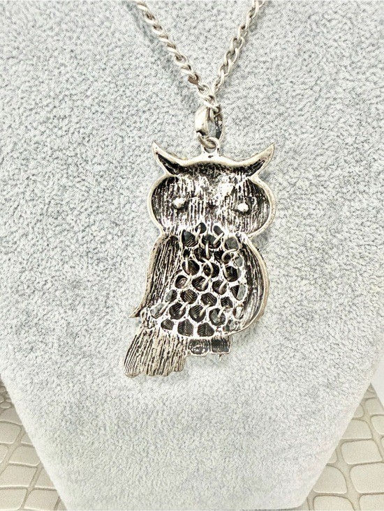 Vintage AERO 1987 Silvertone Articulated Rhinestone Owl Pendant Necklace Y3K