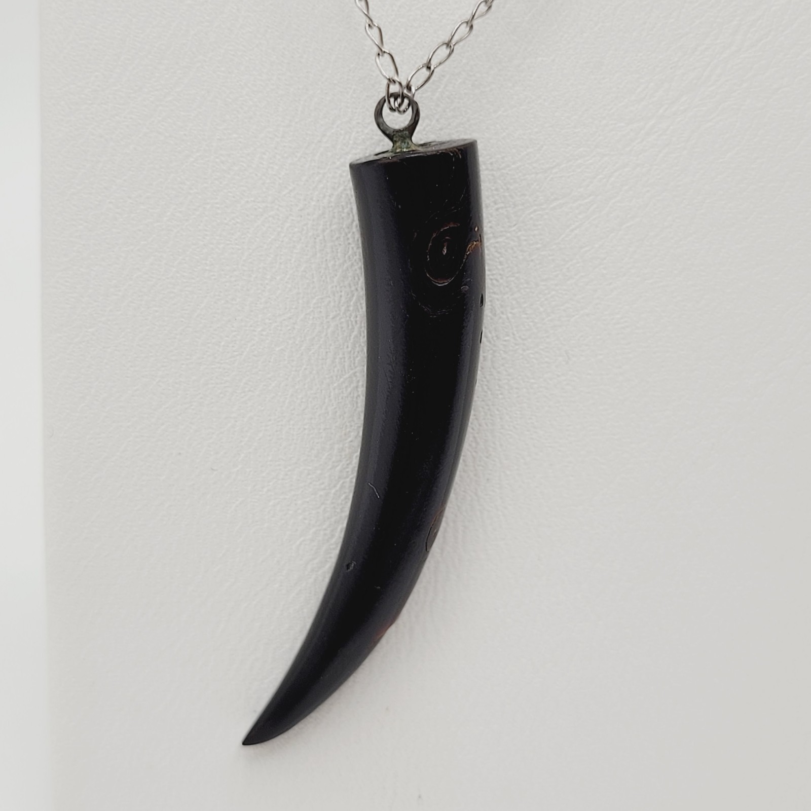 Vintage Cornicello Horn Carved Organic Black Hawaiian Coral 925 Necklace 23 inch
