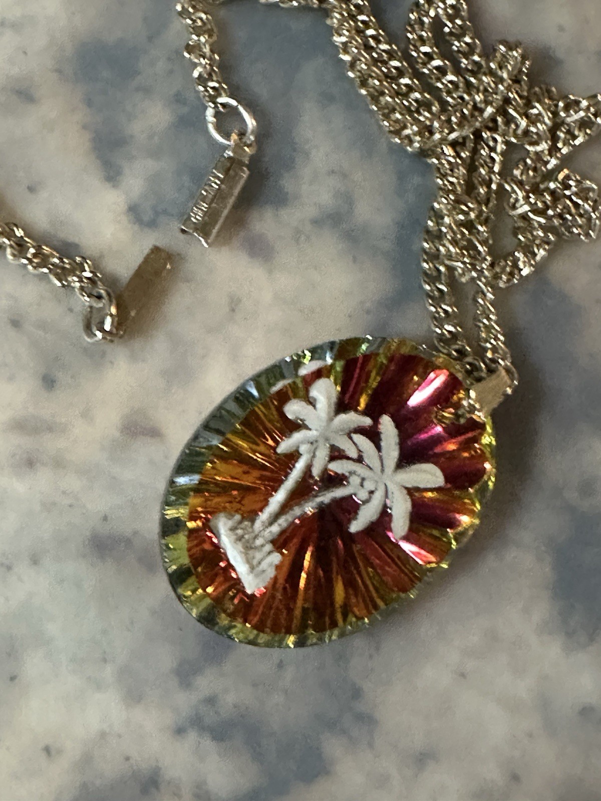 Vintage Souvenir Palm Tree Prism Necklace With 24” Chain Box Tab Signed GERMANY