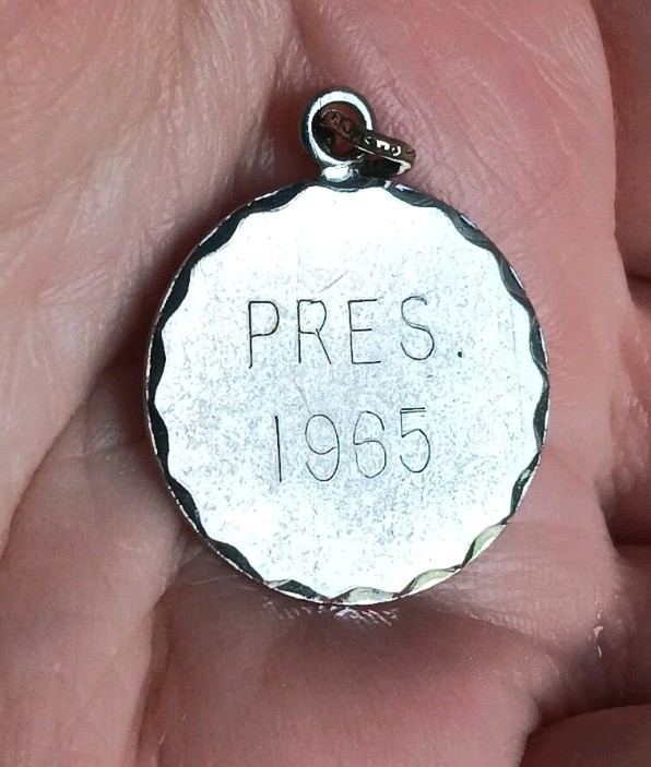 Vtg 1965 Wells Top Hat Logo Sterling Silver Pres. President Charm Park Region
