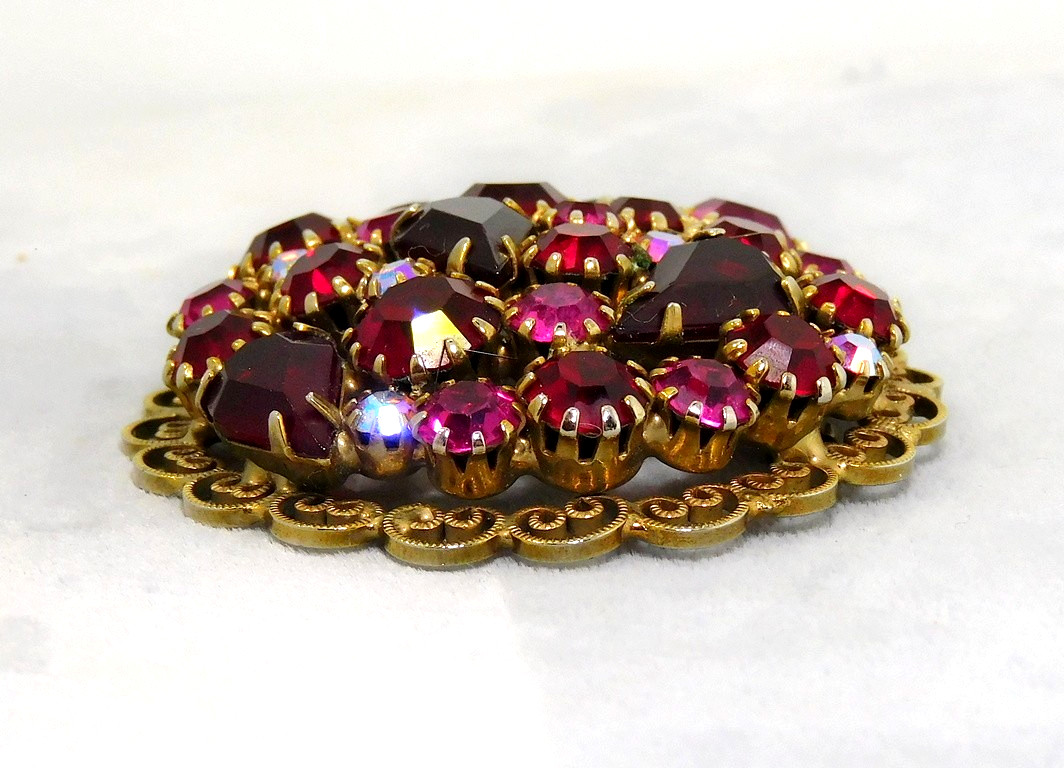 Vintage Red and Fuchsia Pink Prong Set Rhinestones Scalloped Frame Brooch Pin