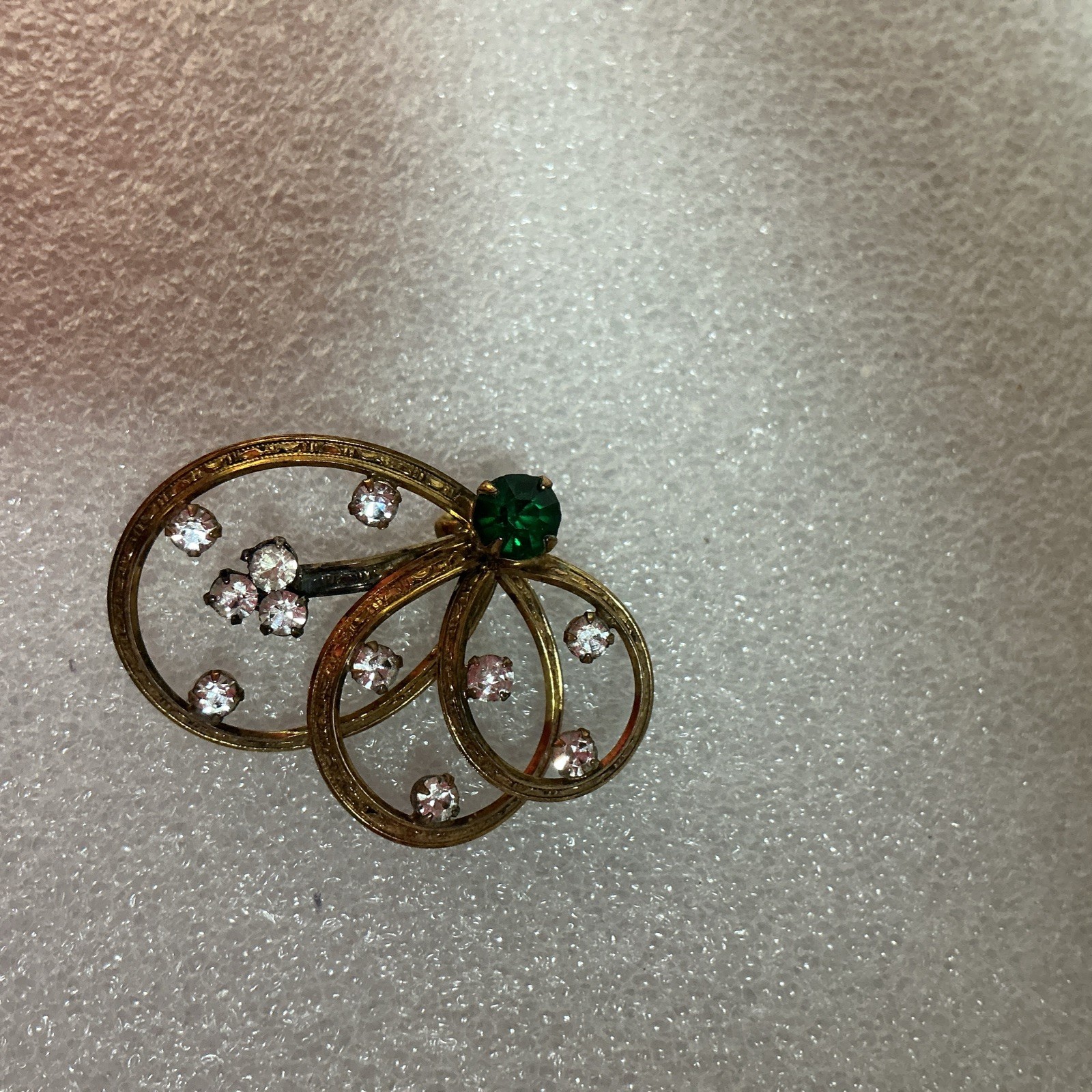 Vintage Estate Pendant Ribbon Style Open Work Green Stone Clear Rhinestones