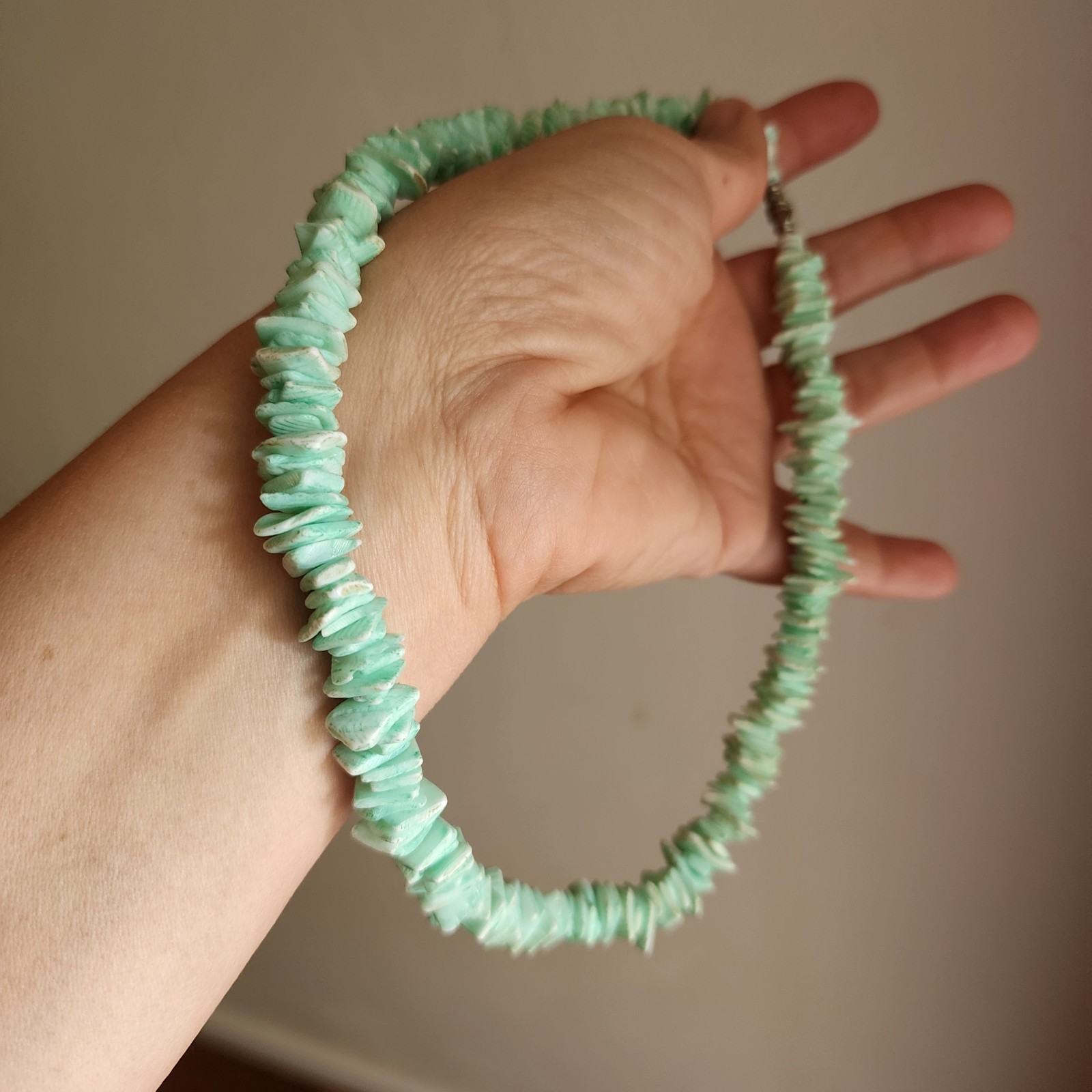 Dyed Light Green Blue Puka Shell Chip Beaded Vintage Boho Surfer Beachy Necklace