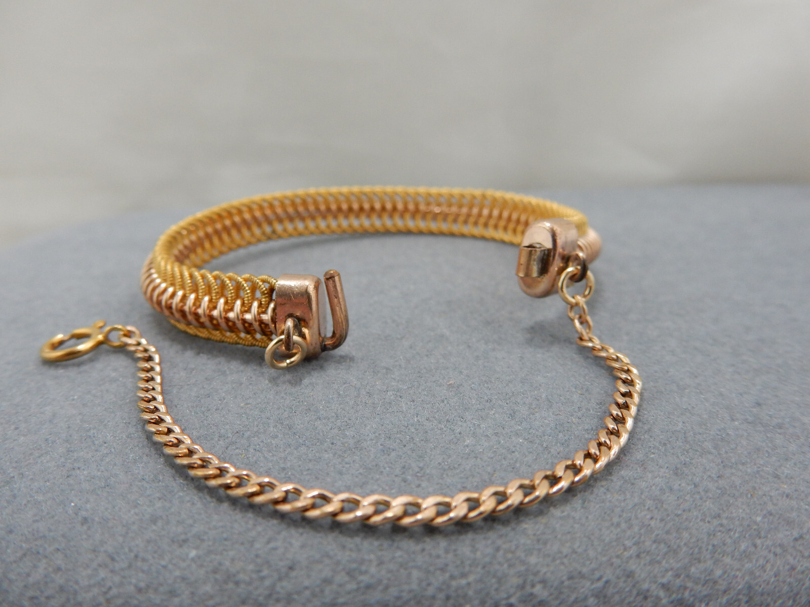 Vintage 9K Gold Filled Bracelet Expanding Bendable 10 grams CHILD SIZE/PETITE