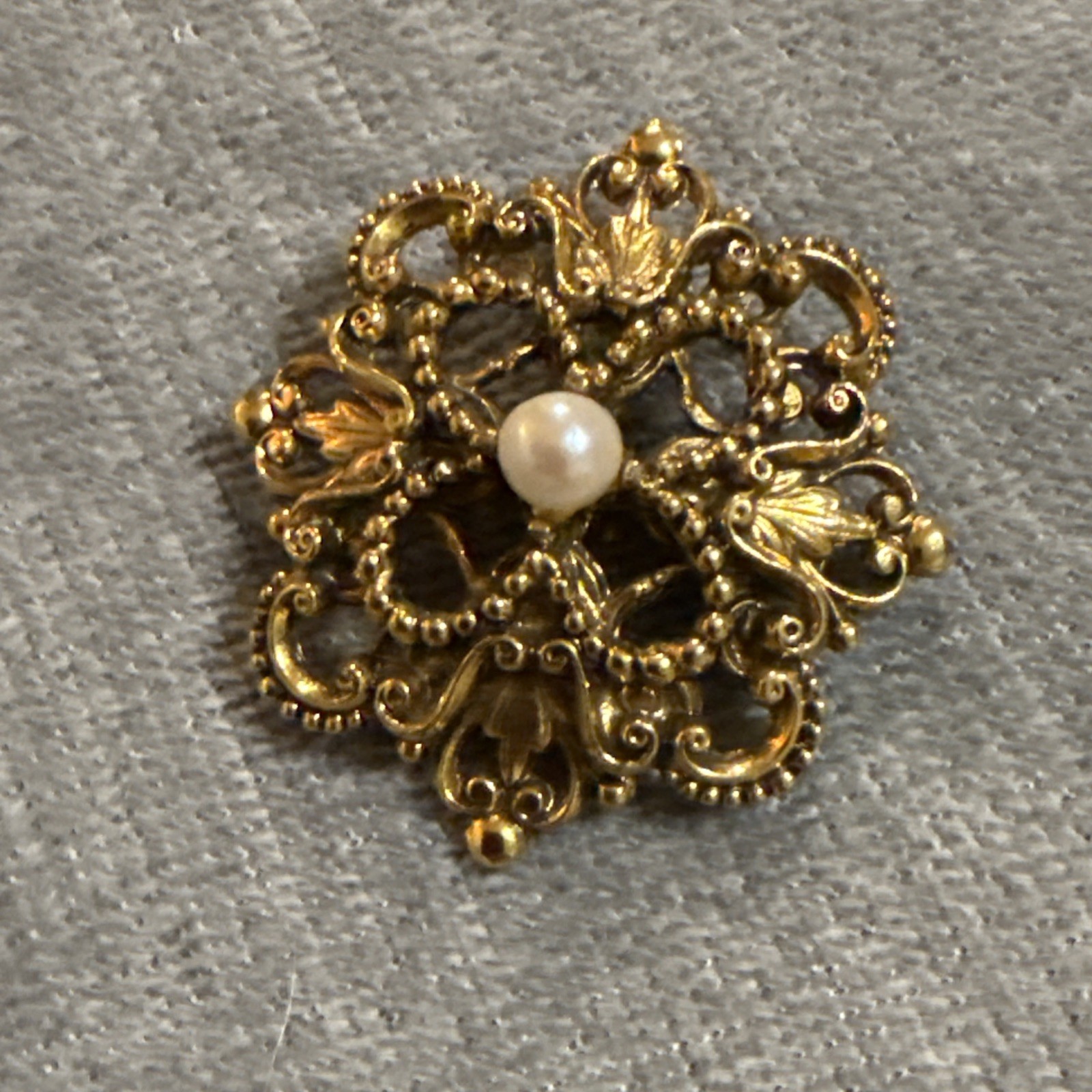 VTG Gold Tone TACOA Victorian Open Scroll Brooch Faux Pearl Floral Pin